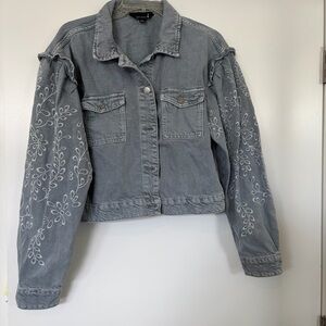 Broadway 38 Embroidered Gray Denim Jacket Size Large